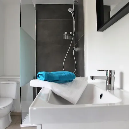 Les Lucioles Bed & Breakfast 3*