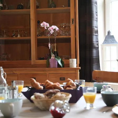 Les Lucioles Bed & Breakfast