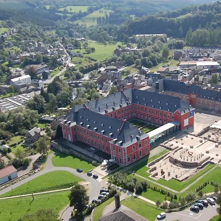 Les Lucioles Bed & Breakfast 3*