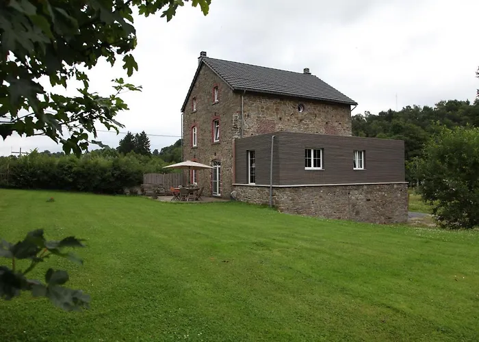 Les Lucioles Bed & Breakfast