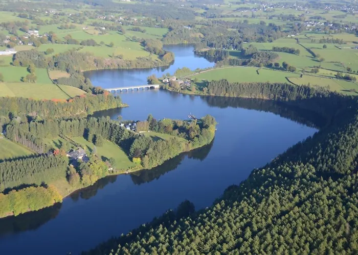 Les Lucioles Bed & Breakfast